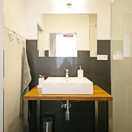 アパート Luxury Center Apt. Charles Bridge Walking Distance プラハ