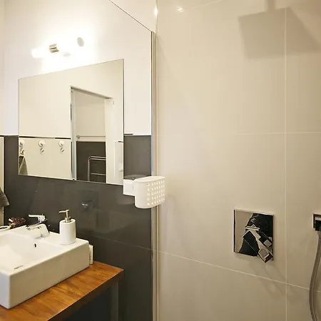 Luxury Center Apt. Charles Bridge Walking Distance *